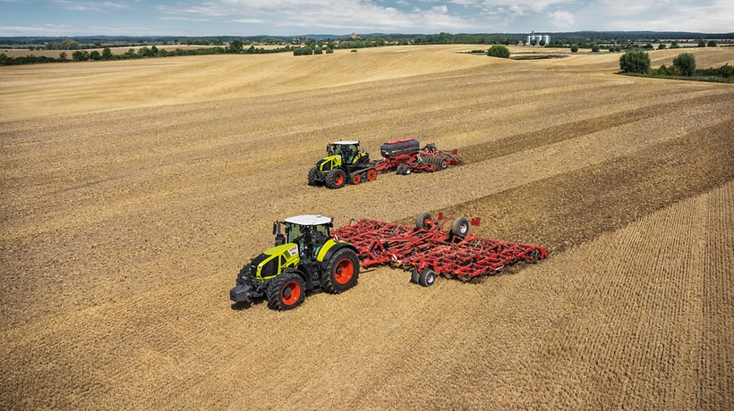 AXION 900 TERRA TRAC