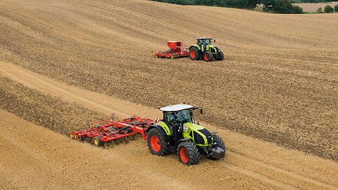 AXION 900 TERRA TRAC